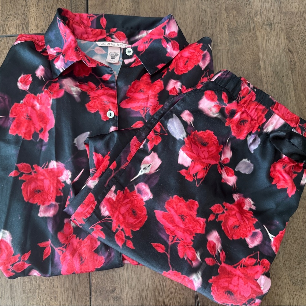 Victoria's Secret Black and Red Floral Pajama Set